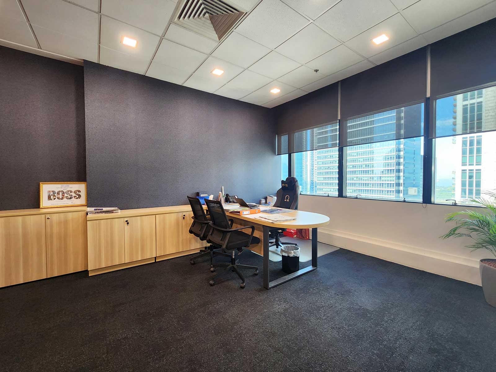 Fitted office in 80 Robinson Road